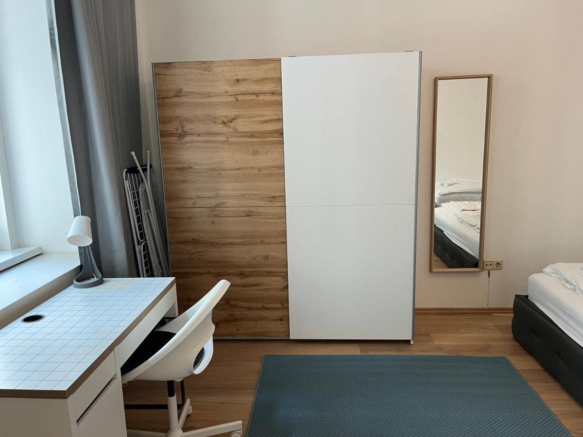 Stylish Apt Near Urania 1Br Apartment Viena Exterior foto